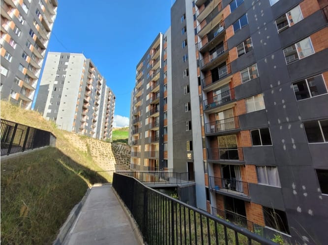Apartamento de 2 alcobas en venta en Barro Blanco, Rionegro, 48 m² · foto 17 de 19