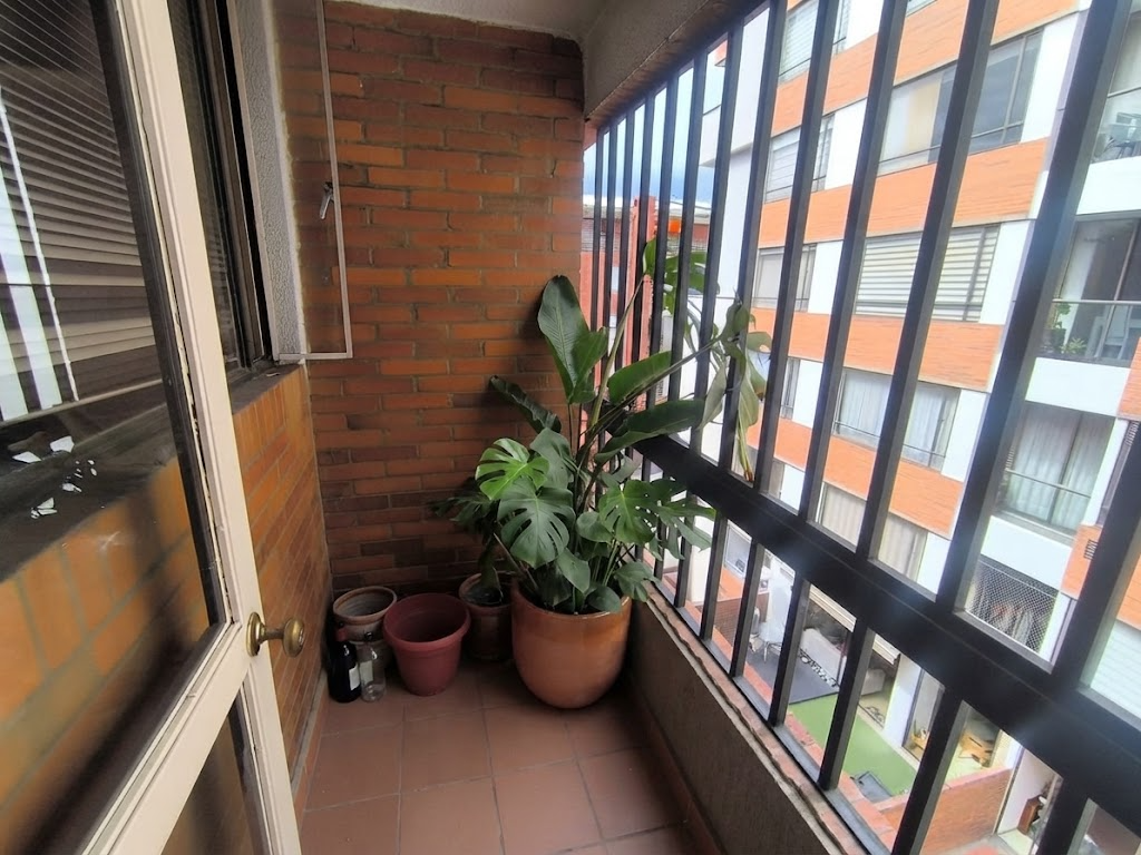 Apartamento en venta en Cedritos, Bogotá · foto 2 de 16