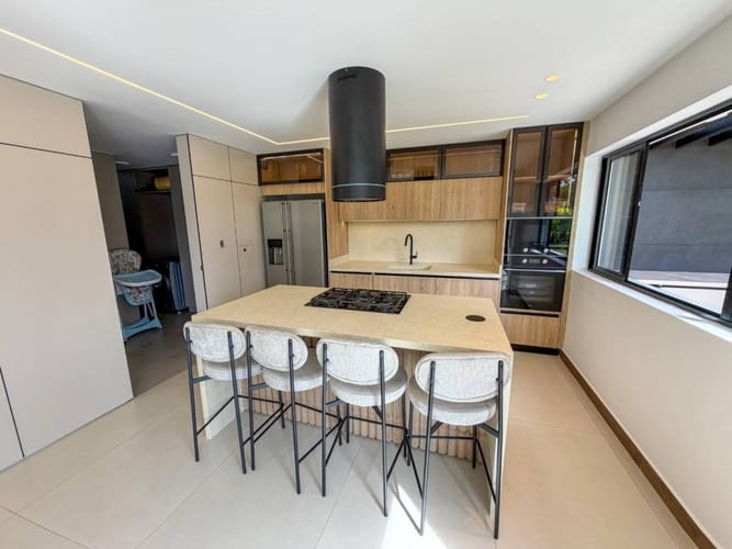 Casa de 5 alcobas en venta en Ruitoque Condominio, Piedecuesta, 300 m² · foto 5 de 24