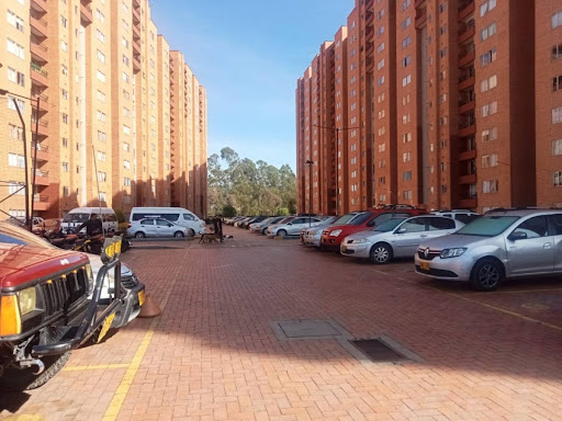 Apartamento en venta en Tibabuyes, Bogotá · foto 2 de 20