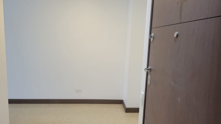 Consultorio en venta en Ciudad Del Río, Medellín, 33 m² · foto 8 de 11