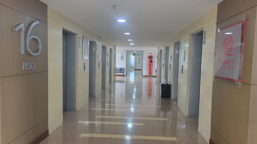 Consultorio en venta en Ciudad Del Río, Medellín, 33 m² · foto 11 de 11