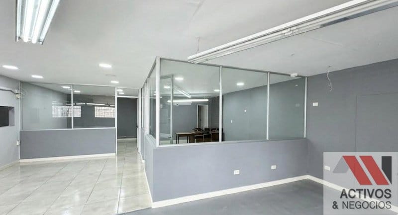 Bodega en arriendo en Colombia, Medellín, 520 m² · foto 3 de 6