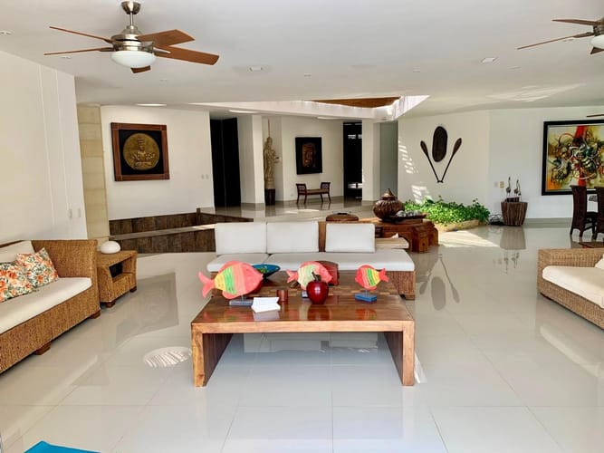 Casa de 4 alcobas en venta en Girardot, Girardot, 363 m² · foto 4 de 24