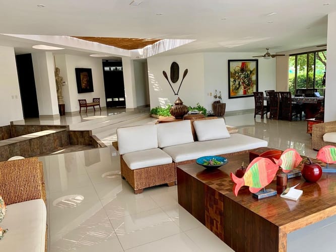 Casa de 4 alcobas en venta en Girardot, Girardot, 363 m² · foto 11 de 24