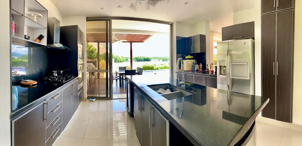 Casa de 4 alcobas en venta en Girardot, Girardot, 363 m² · foto 16 de 24