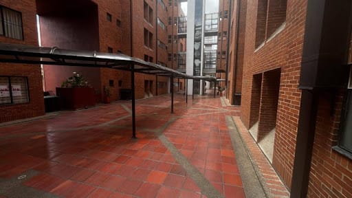 Apartamento de 3 alcobas en venta en La Esperanza Sur, Bogotá, 99 m² · foto 7 de 20