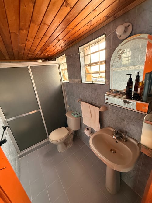 Casa de 5 alcobas en venta en La Aurora, Bucaramanga, 300 m² · foto 10 de 21