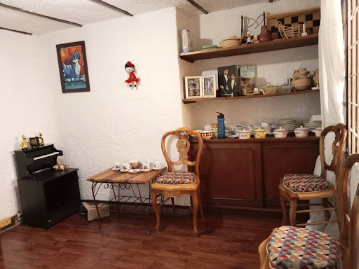 Casa en venta en Cedritos, Bogotá · foto 3 de 19