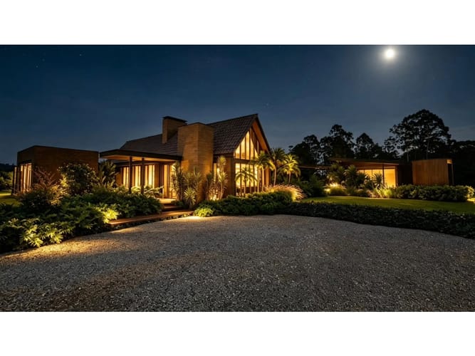 Casa de 3 alcobas en venta en Llano Grande, Rionegro, 371 m² · foto 3 de 22