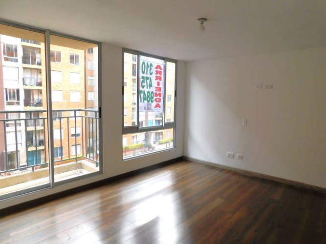 Apartamento de 3 alcobas en arriendo en La Prosperidad, Madrid, 58 m² · foto 2 de 23