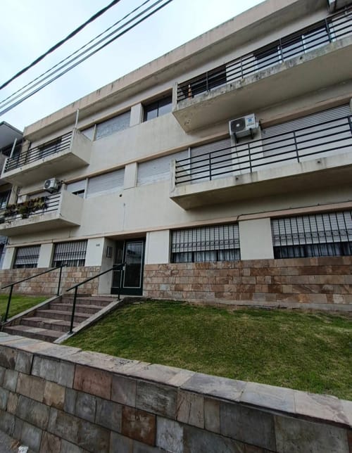 ALQUILO APTO. 1 DORM. BRAZO ORIENTAL. · Foto 1