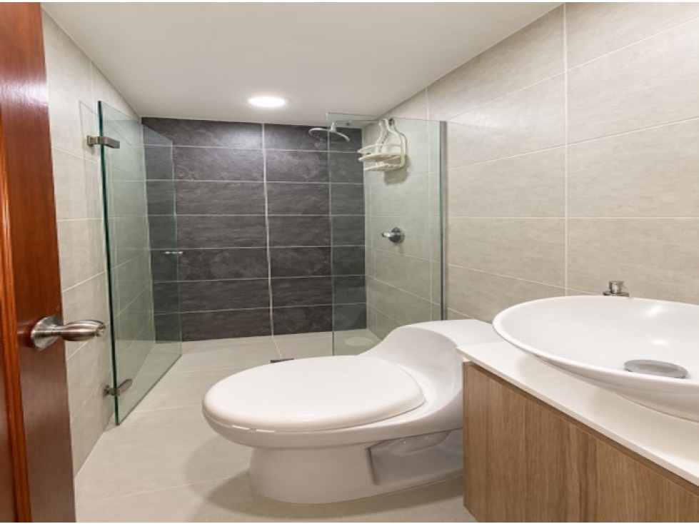 Apartamento en venta en Los Colores, Medellín · foto 8 de 22