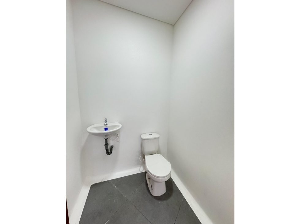 Local en arriendo en Fundadores, Armenia, 45 m² · foto 8 de 11