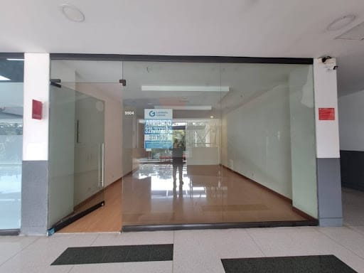 Local en arriendo en El Tesoro, Medellín, 57 m² · foto 3 de 16