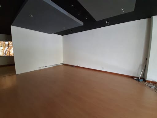 Local en arriendo en El Tesoro, Medellín, 57 m² · foto 6 de 16