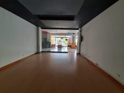Local en arriendo en El Tesoro, Medellín, 57 m² · foto 8 de 16