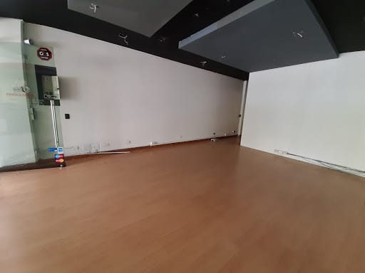Local en arriendo en El Tesoro, Medellín, 57 m² · foto 16 de 16