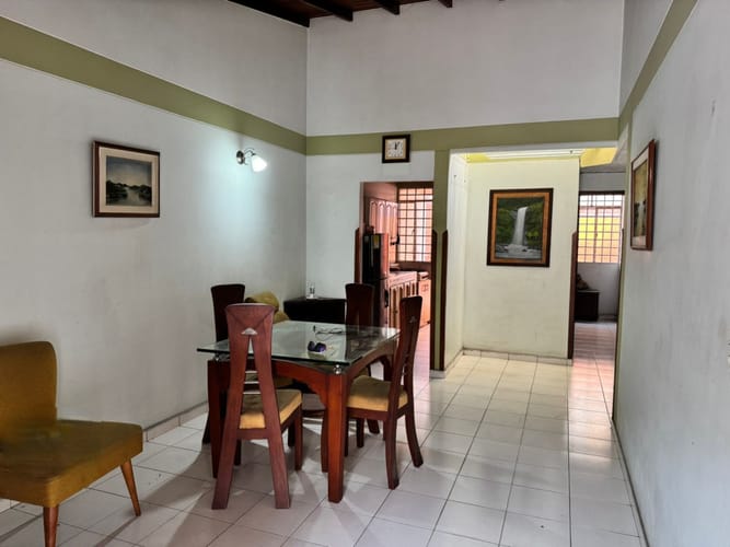 Casa de 3 alcobas en venta en Prados Del Este, Cúcuta, 110 m² · foto 2 de 15