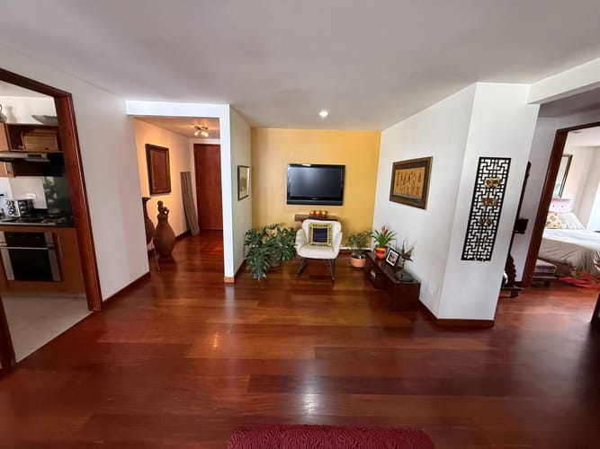 Apartamento en venta en Santa Barbara, Bogotá · foto 9 de 24