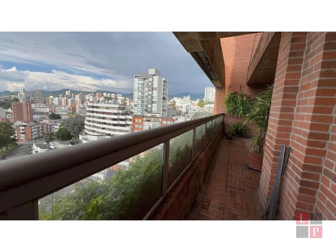Apartamento de 5 alcobas en venta en Palermo, Manizales, 586 m² · foto 6 de 24