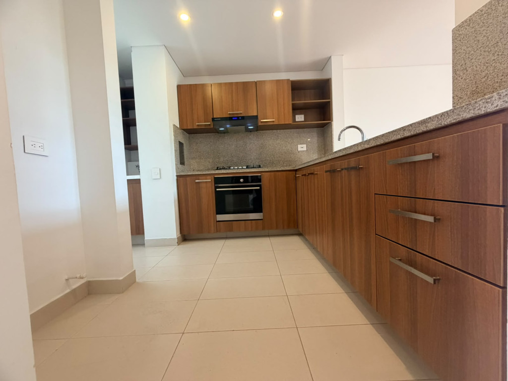 Casa en venta en Guaymaral, Bogotá · foto 4 de 24
