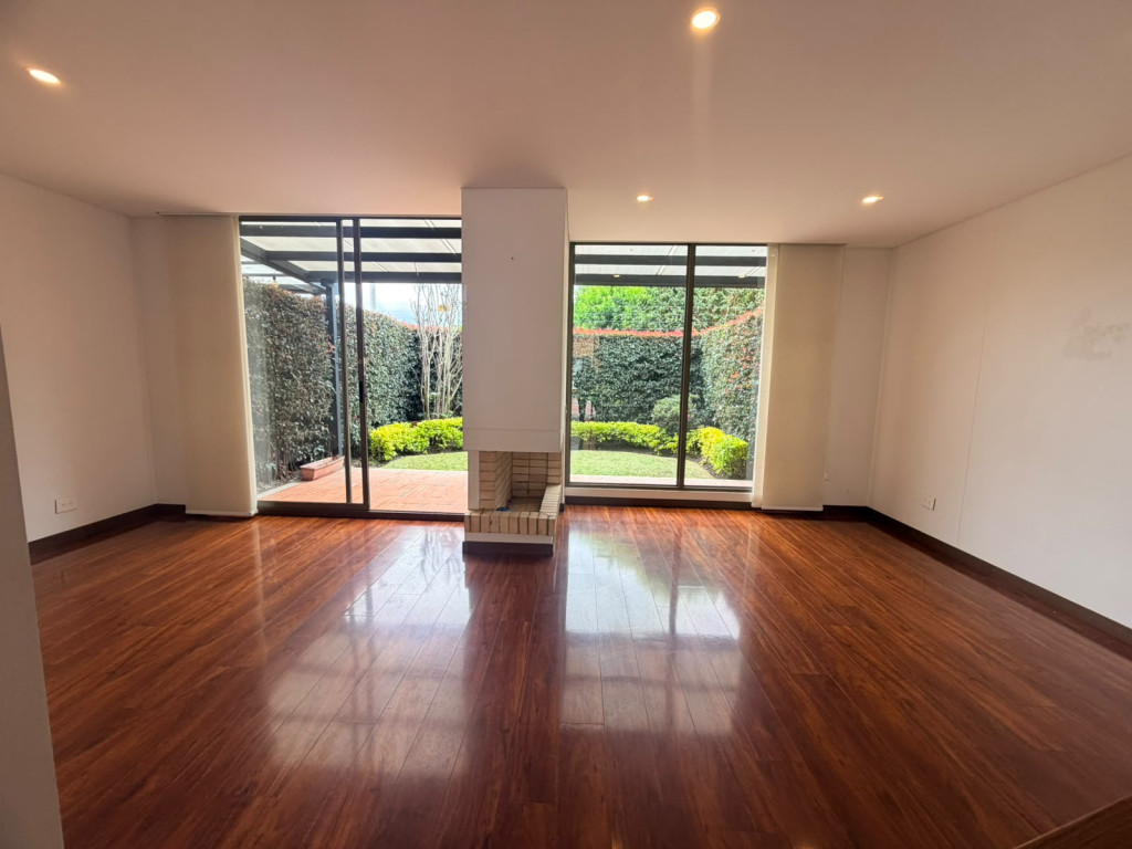 Casa en venta en Guaymaral, Bogotá · foto 5 de 24