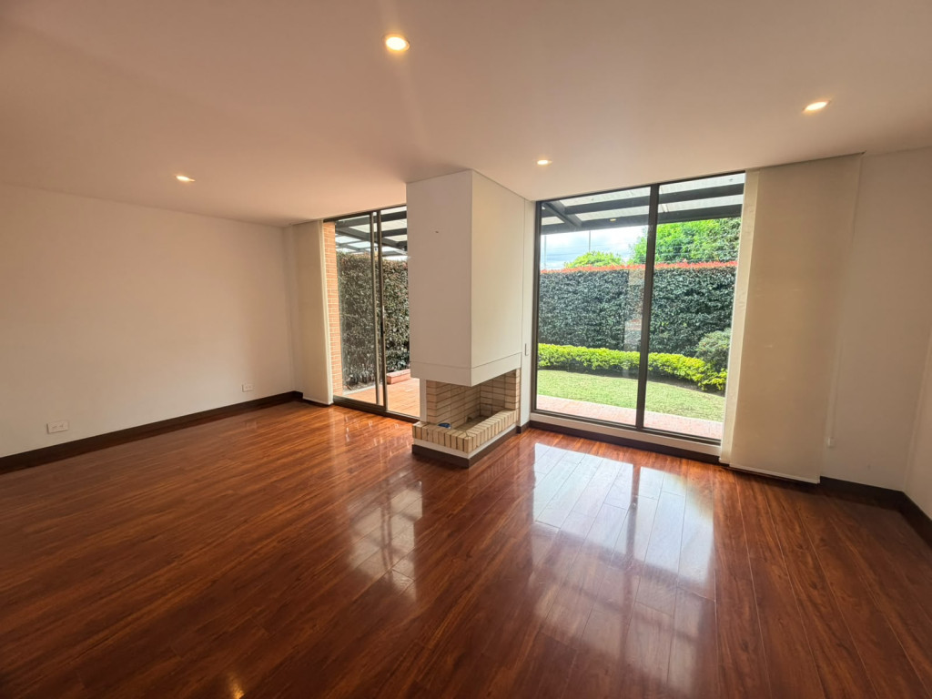 Casa en venta en Guaymaral, Bogotá · foto 6 de 24