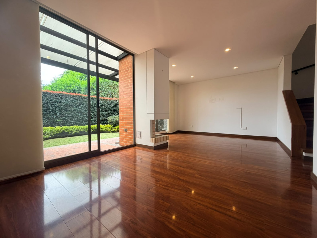 Casa en venta en Guaymaral, Bogotá · foto 7 de 24