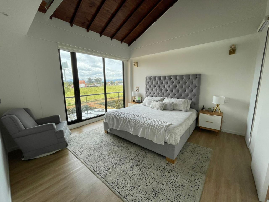 Casa en venta en Centro, Cajicá · foto 9 de 16