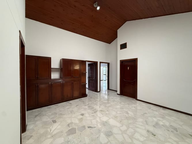 Casa de 4 alcobas en venta en Ciudad Jardin, Cali, 700 m² · foto 12 de 24