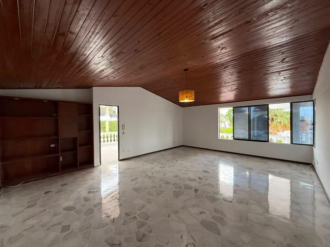 Casa de 4 alcobas en venta en Ciudad Jardin, Cali, 700 m² · foto 13 de 24