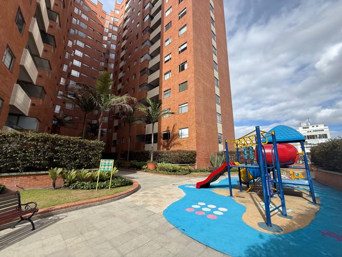 Apartamento en venta en Santa Barbara, Bogotá · foto 22 de 24