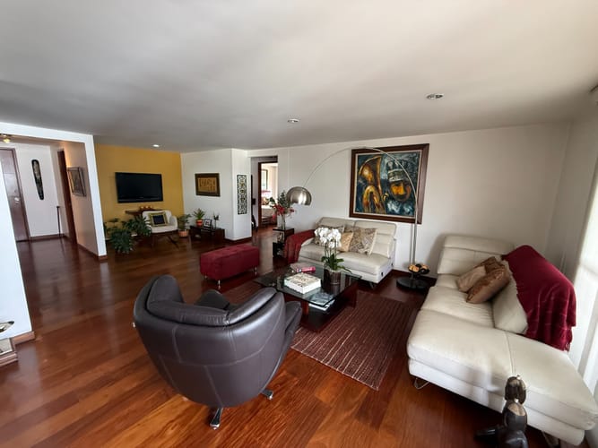Apartamento en venta en Santa Barbara, Bogotá · foto 7 de 24