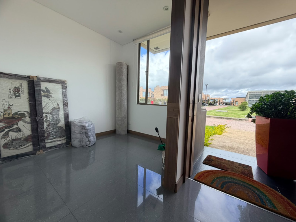 Casa en venta en Centro, Cajicá · foto 2 de 22