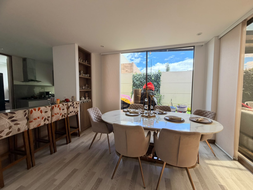 Casa en venta en Centro, Cajicá · foto 8 de 22