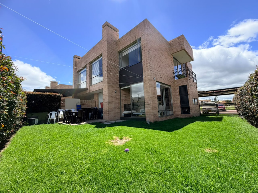 Casa en venta en Centro, Cajicá · foto 14 de 14