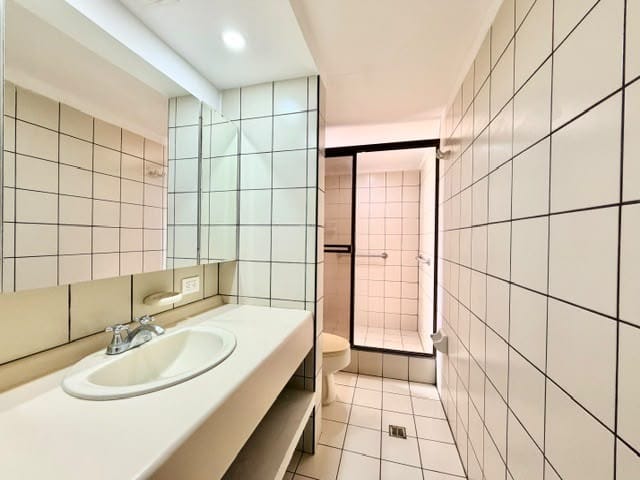 Apartamento de 3 alcobas en venta en Bellavista, Cali, 159 m² · foto 11 de 14