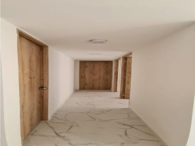 Apartamento de 3 alcobas en venta en San Jose, Sabaneta, 56 m² · foto 11 de 18