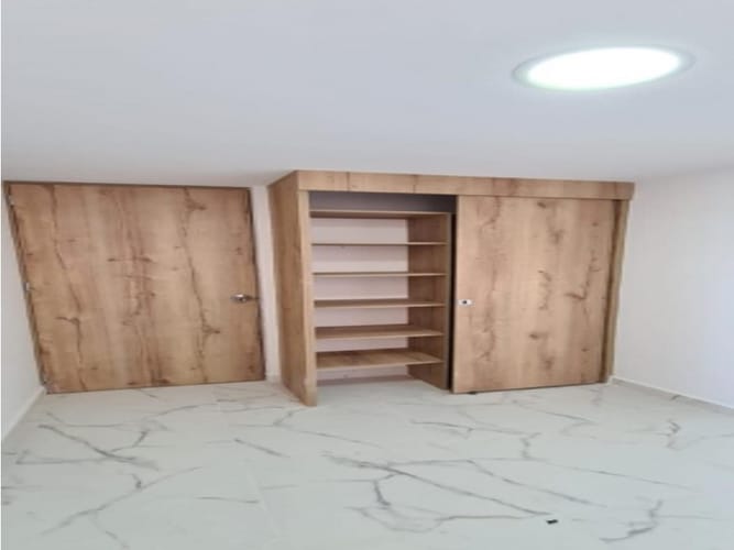 Apartamento de 3 alcobas en venta en San Jose, Sabaneta, 56 m² · foto 15 de 18