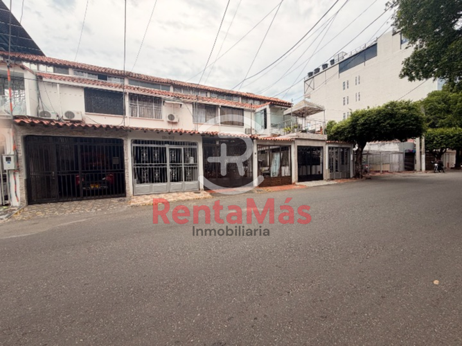 Casa de 3 alcobas en venta en Quinta Oriental, Cúcuta, 112 m² · foto 2 de 14