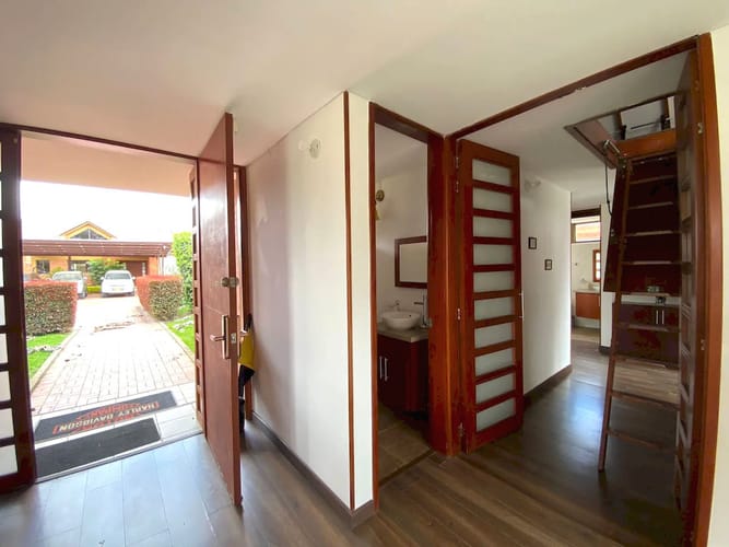 Casa de 3 alcobas en venta en Canelon, Soacha, 150 m² · foto 2 de 24