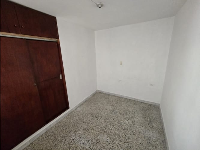 Casa de 3 alcobas en venta en Belén Las Violetas, Medellín, 85 m² · foto 6 de 10