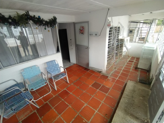 Casa de 7 alcobas en venta en Bocono, Cúcuta, 120 m² · foto 2 de 18