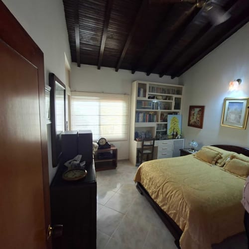 Casa de 5 alcobas en venta en Lagos Del Cacique, Bucaramanga, 640 m² · foto 17 de 21