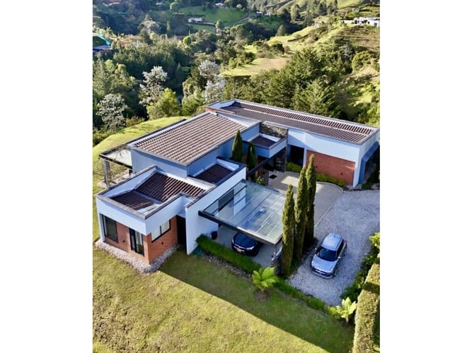 Casa de 3 alcobas en venta en El Portento, El Retiro, 358 m² · foto 3 de 18