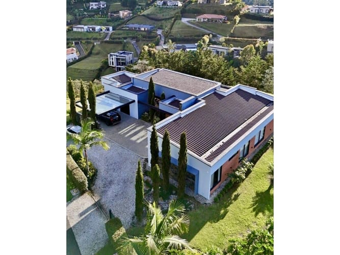 Casa de 3 alcobas en venta en El Portento, El Retiro, 358 m² · foto 4 de 18