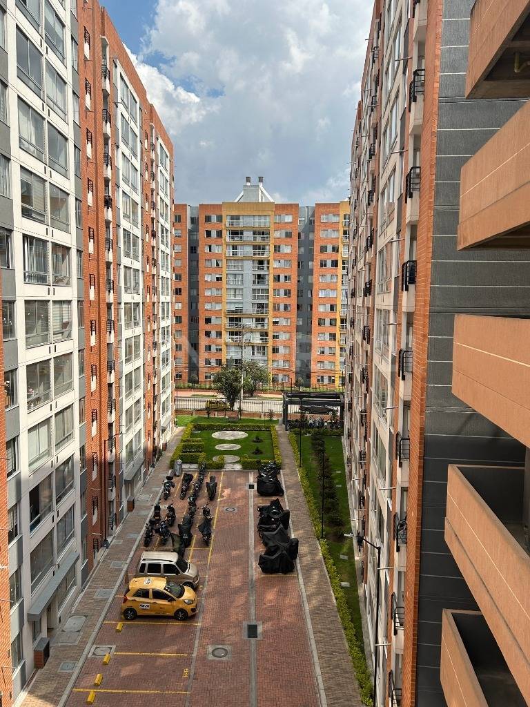 Apartamento en venta en Nueva Castilla, Bogotá · foto 3 de 16