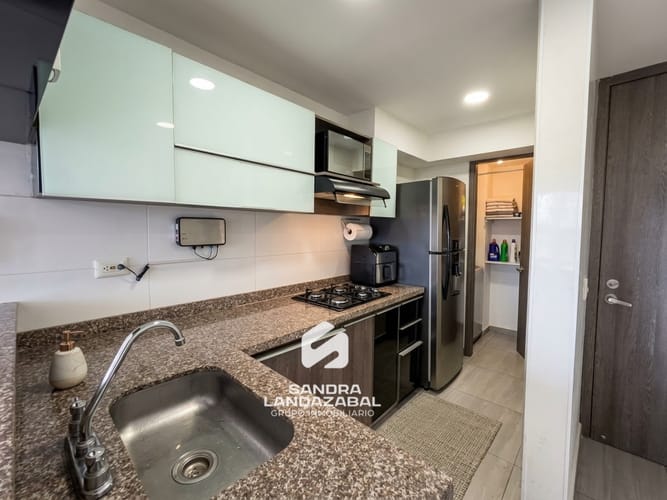 Apartamento de 3 alcobas en venta en Urbanizacion Reserva Cañaveral, Floridablanca, 78 m² · foto 4 de 18