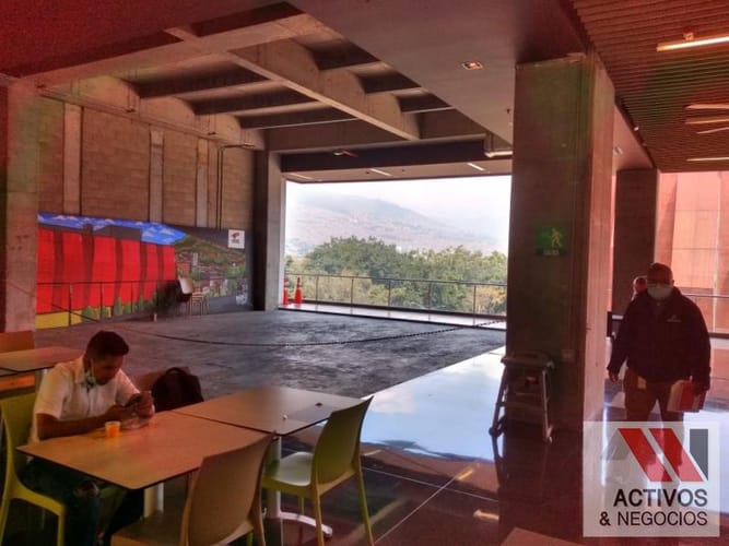 Local en arriendo en Sevilla, Medellín, 86 m² · foto 2 de 6